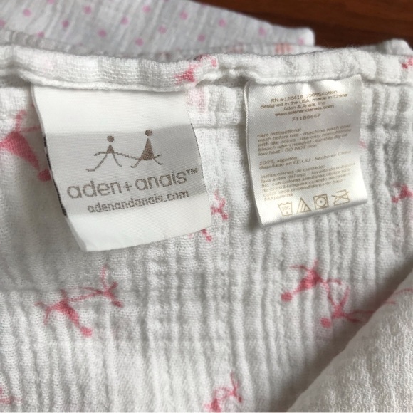 Set of Baby Blankets Laura Ashley Baby and Aden + Anais - Picture 7 of 13